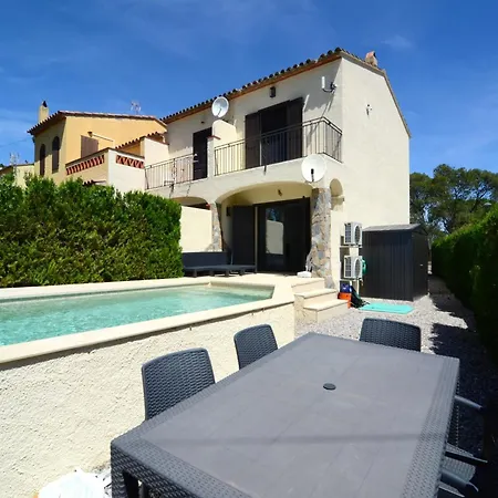 Holiday home The House In Estartit Has 2 Bedrooms